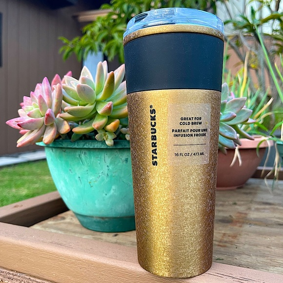 💛New Starbucks stainless steel cold brew cup 🖤 - Picture 4 of 11